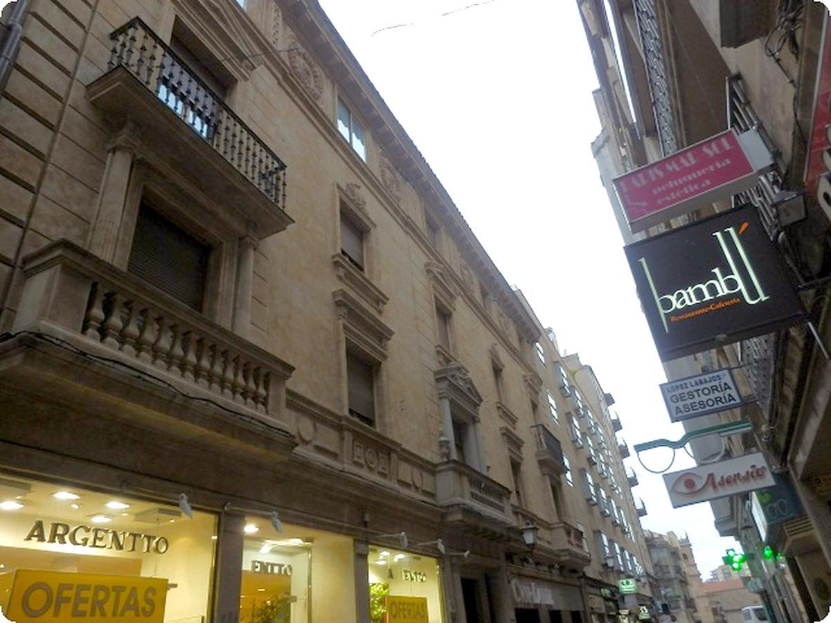 Homyat Prior Romo, Plaza Mayor Salamanca Esterno foto